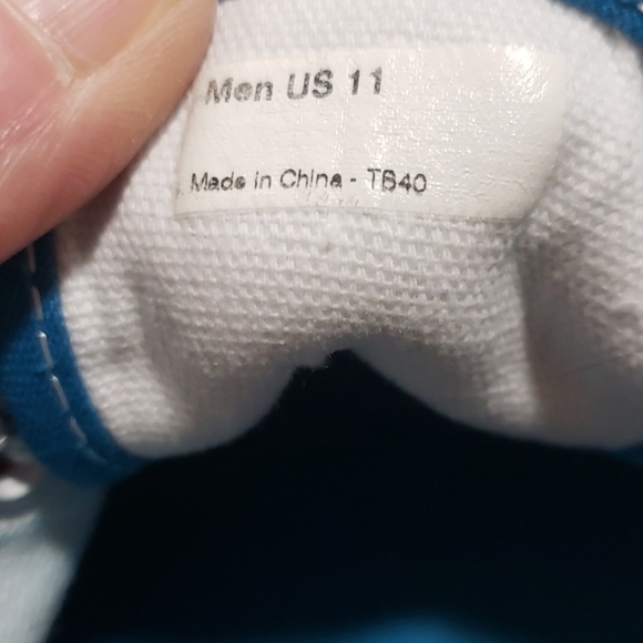 VANS Off The Wall Suede Skater Shoes - Picture 6 of 7